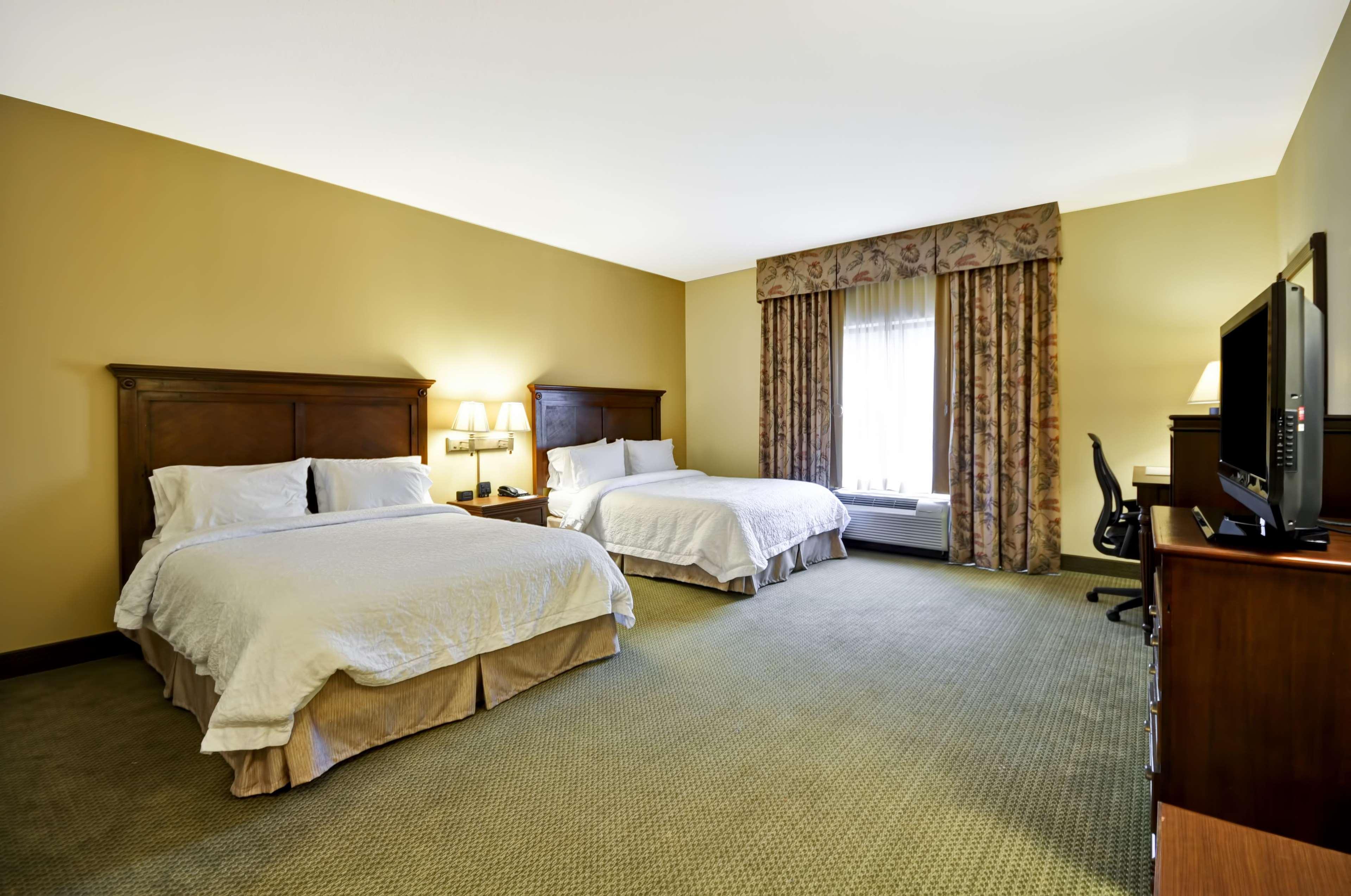 Hampton Inn & Suites North Charleston-University Boulevard Экстерьер фото