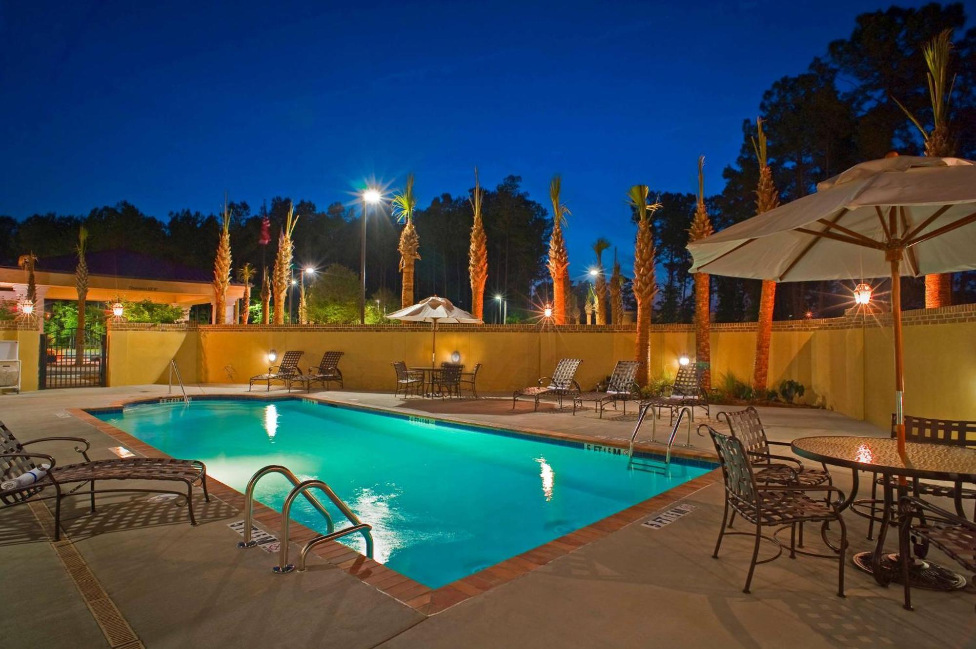 Hampton Inn & Suites North Charleston-University Boulevard Экстерьер фото